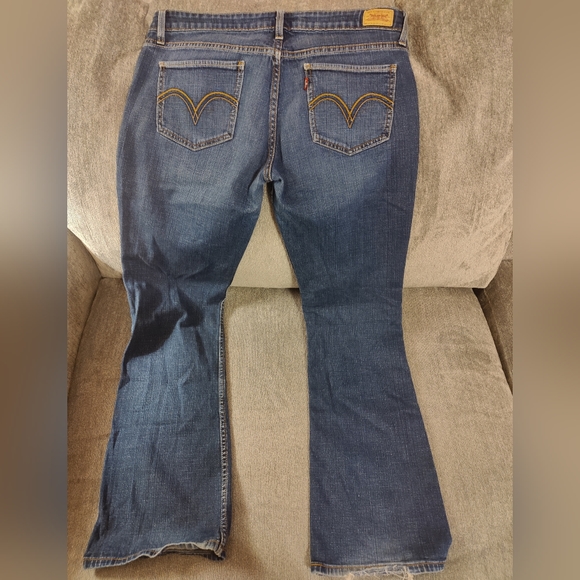 Y2K Levi's Too Superlow 524 Jeans - Picture 4 of 9